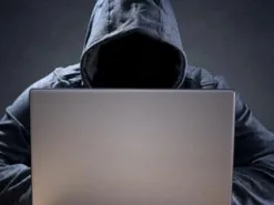 Жінка хотіла придбати гібридний інвертор в інтернеті, але втратила 33 тисячі гривень