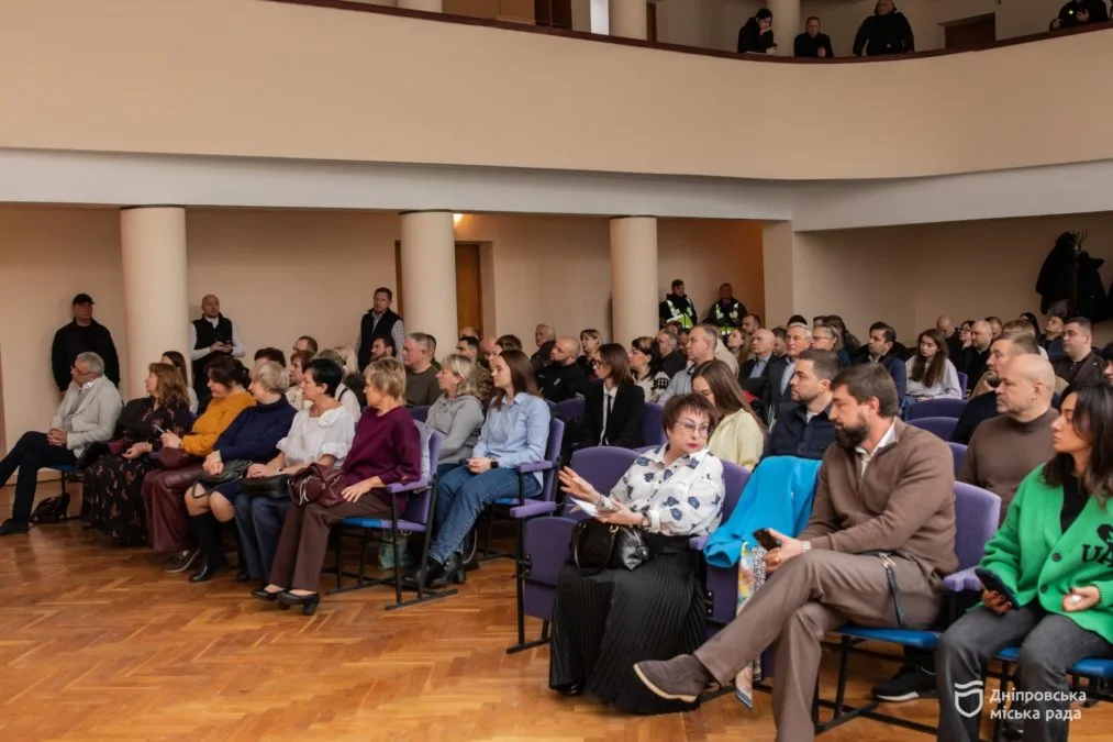 Для зручності людей. У місті готують до запуску ДніпроID, що збере сервіси і документи в одному застосунку - 28.10.2026 Для зручності людей. У місті готують до запуску ДніпроID, що збере сервіси і документи в одному застосунку - 28.10.2026
