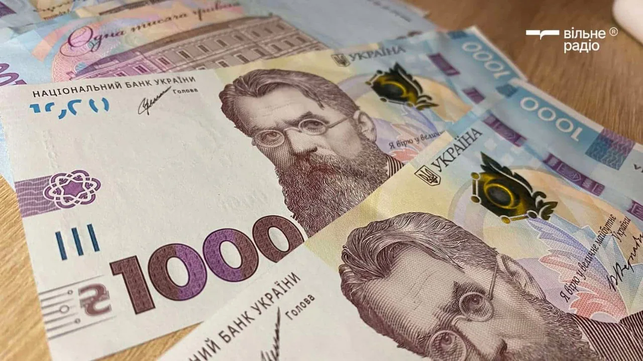 Переселенці з Торецької громади можуть отримати по 2000 гривень допомоги: хто має право та які документи потрібні