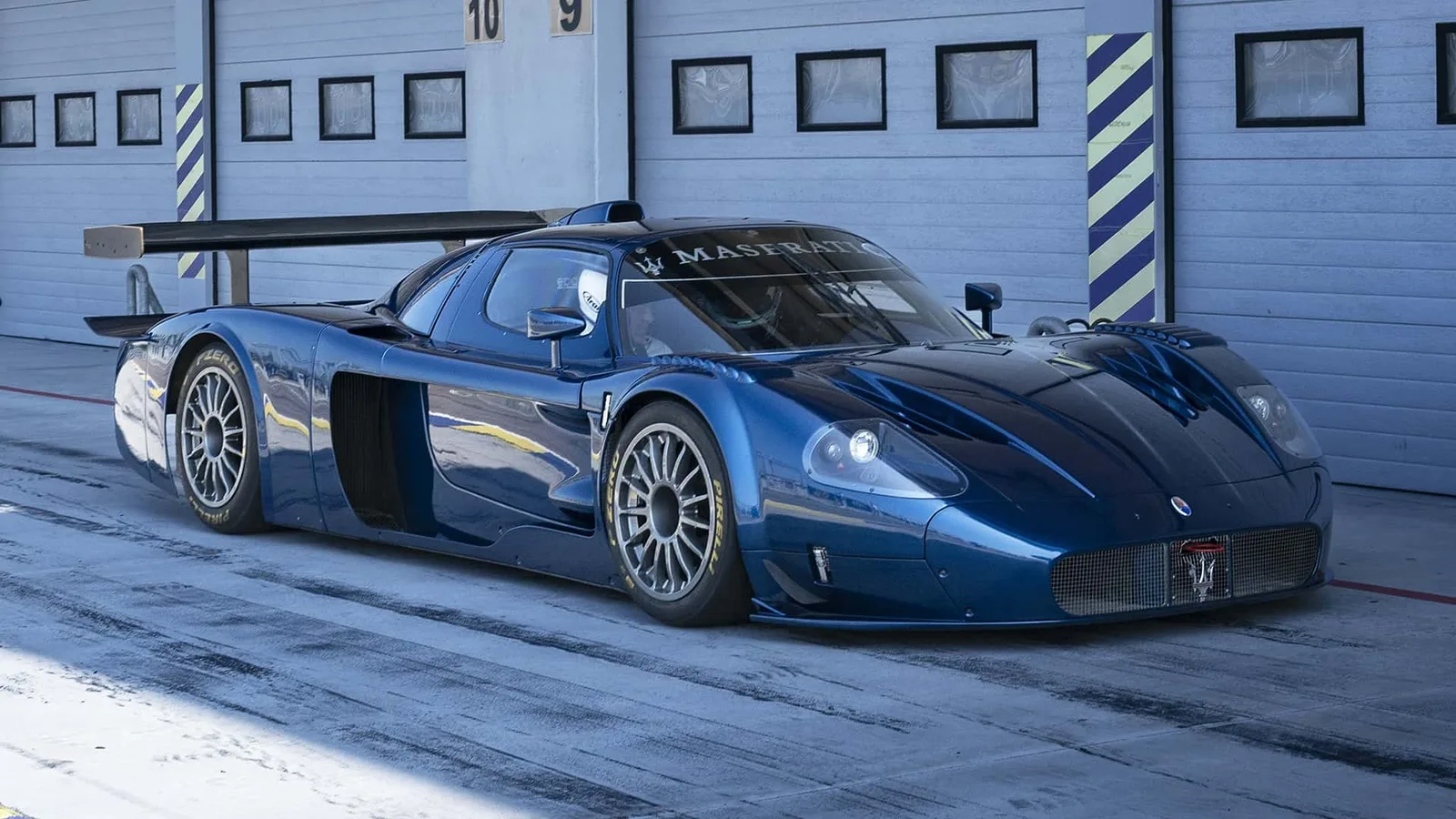 Maserati возродила дух легендарного MC12: эксклюзивный спорткар выпустят лишь в одном экземпляре