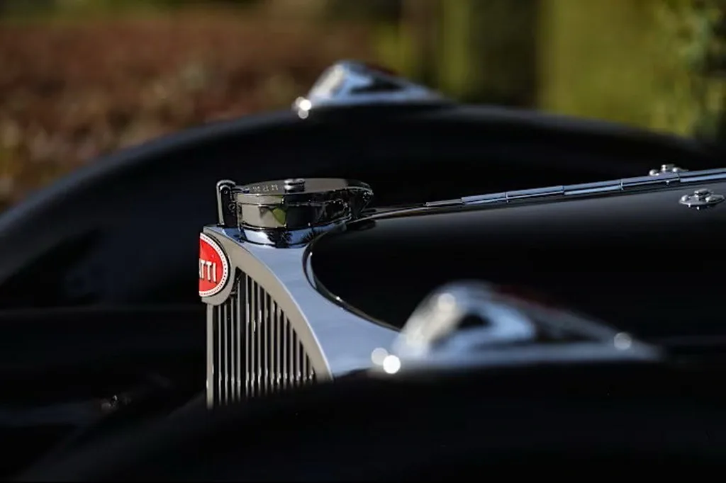 Унікальне купе Bugatti 1937 виставлять на аукціон