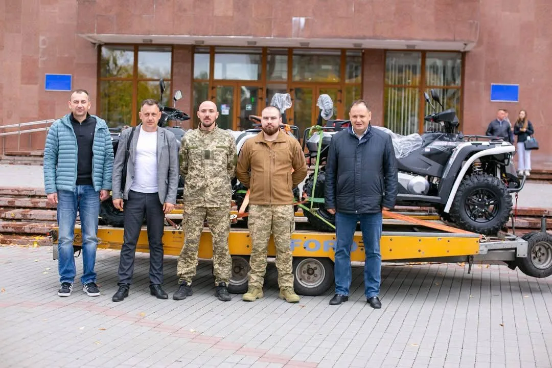 Івано-Франківськ передає два квадроцикли для 95-ї окремої десантно-штурмової бригади