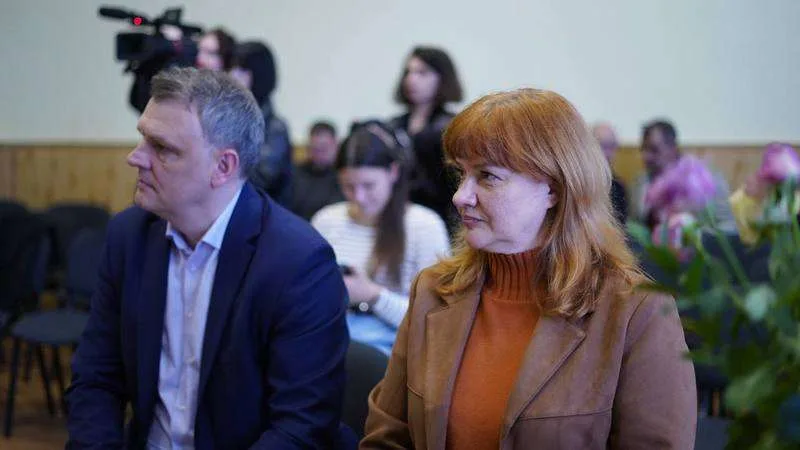 Чернівецька лікарня відтепер має власну сонячну станцію: скільки служитиме та хто допоміг облаштувати
