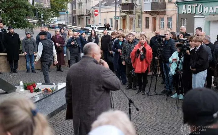 У Чернівцях вшанували пам’ять в’язнів єврейського гетто, створеного 85 років тому окупаційною румунською владою