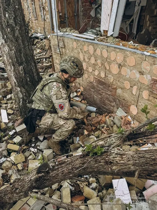 Втратив дім на Луганщині й почав усе з нуля на Волині: історія поліцейського-вибухотехніка (фото)