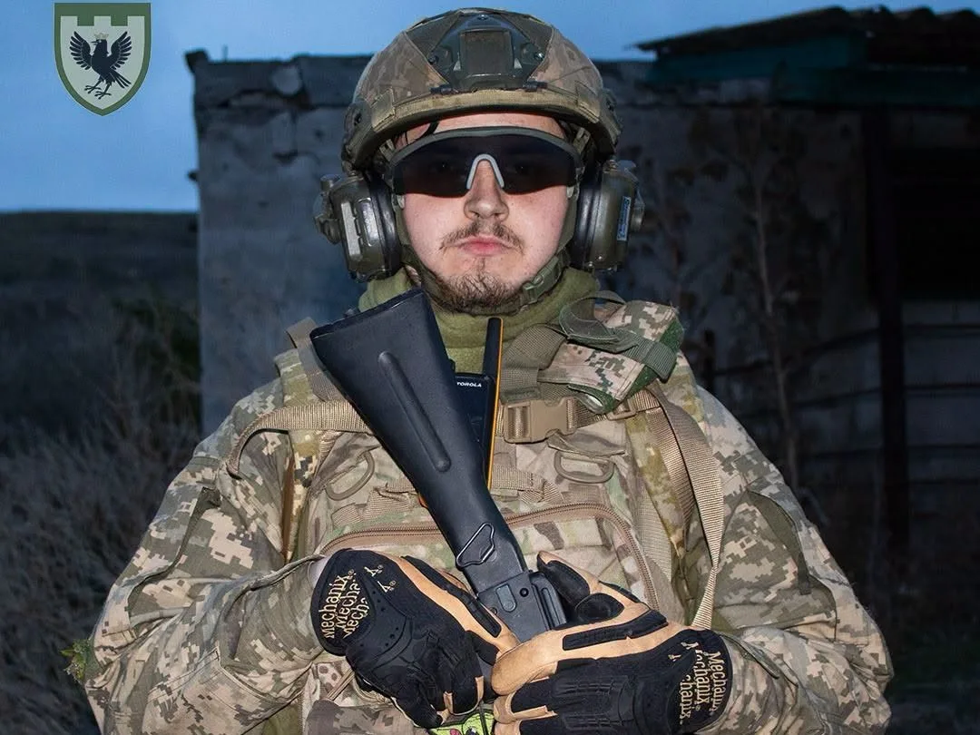 Старший брат надихнув, однорічний син мотивує: історія 24-річного бійця 102-ї бригади з Верховини