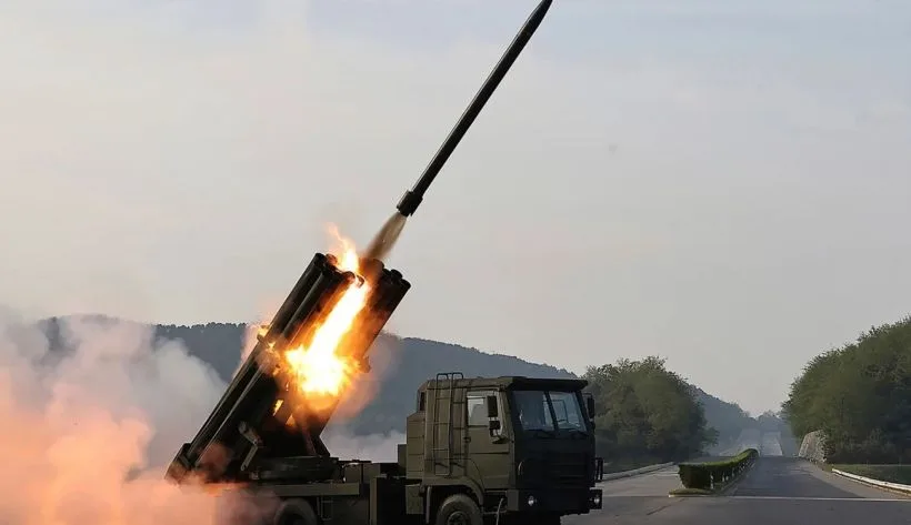 Внаслідок ворожого обстрілу Сум загинула людина та четверо дістали поранення