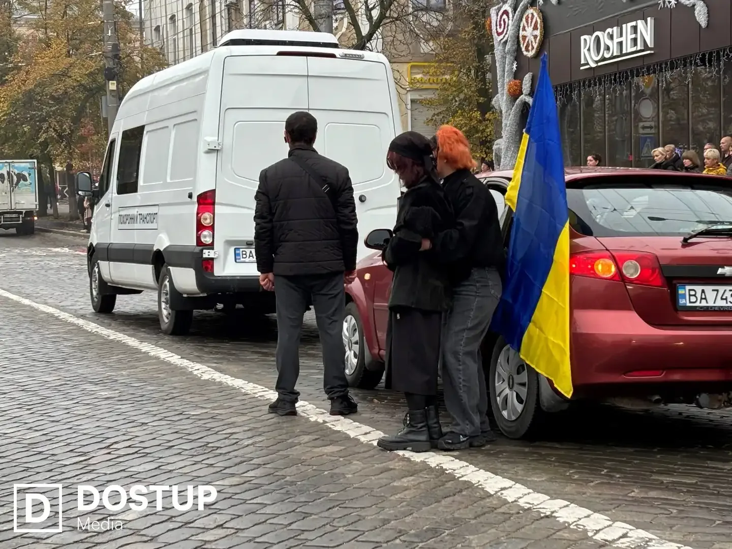 Містяни провели в останню путь загиблих військових