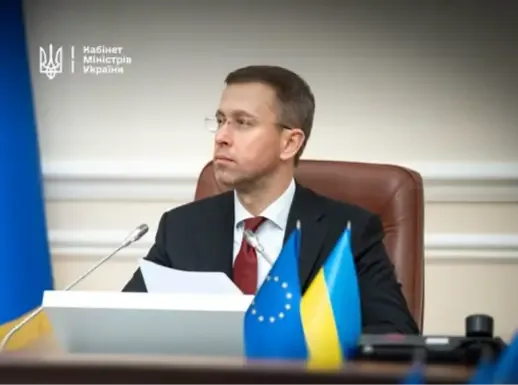 Уряд утворив комісію з продажу Сенс Банку та Укргазбанку – Корецький