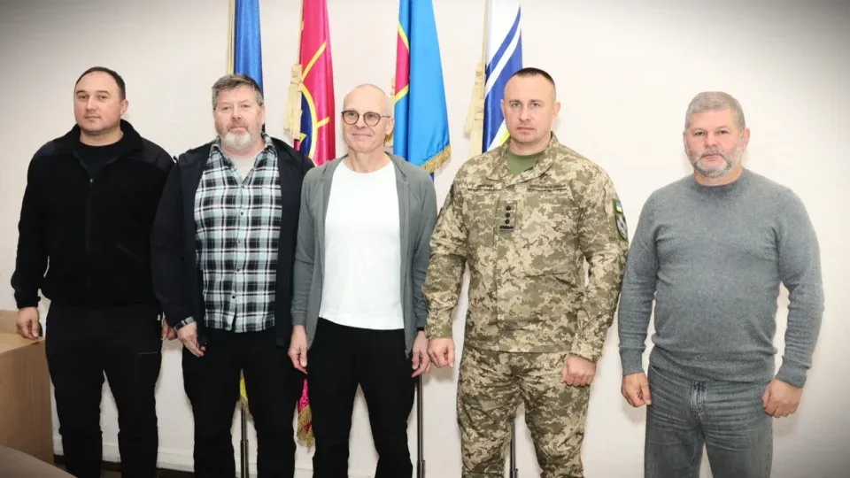 Міношукачі та спецтехніка: Україна та партнери обговорили план Коаліції з розмінування на 2027 рік 