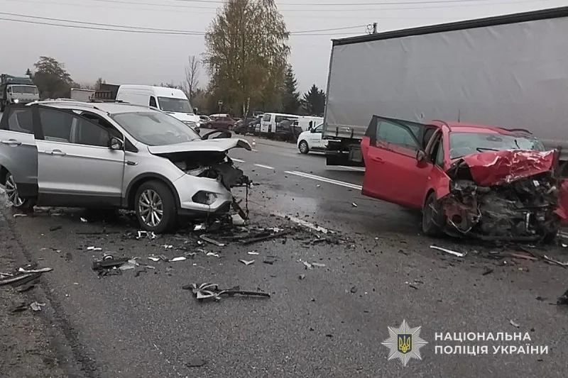 Смертельна ДТП у Смиківцях: є загиблий та постраждалі