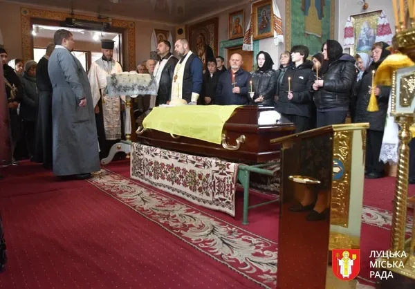 Майже 2 роки вважався зниклим безвісти: на Волині попрощалися з воїном Вадимом Ляшуком (фото)