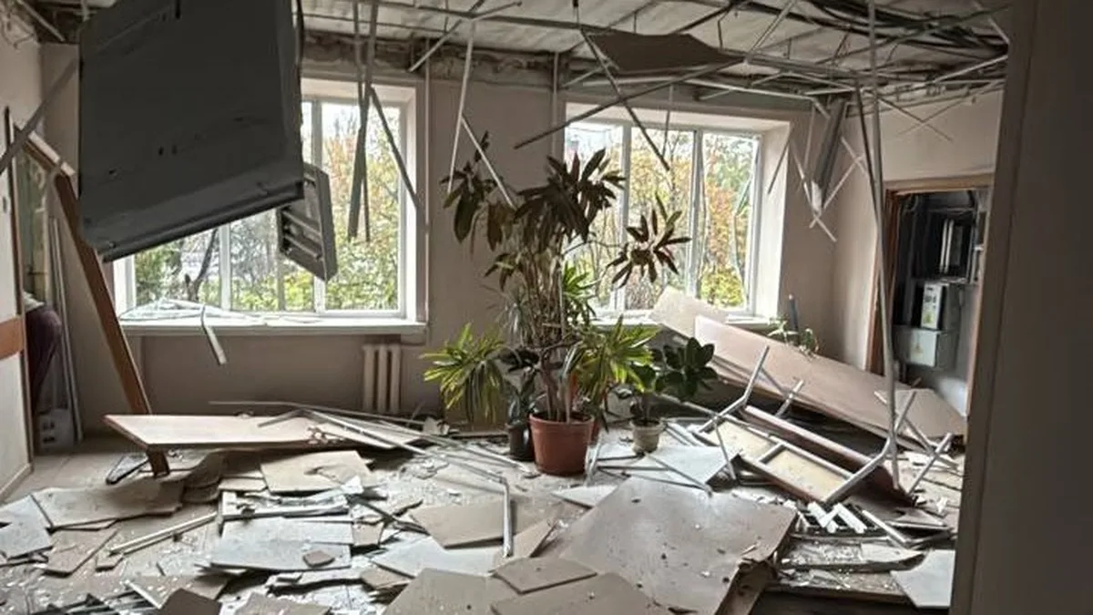 У Києві пошкоджено один із консультативно-діагностичних центрів, постраждалих немає – мер