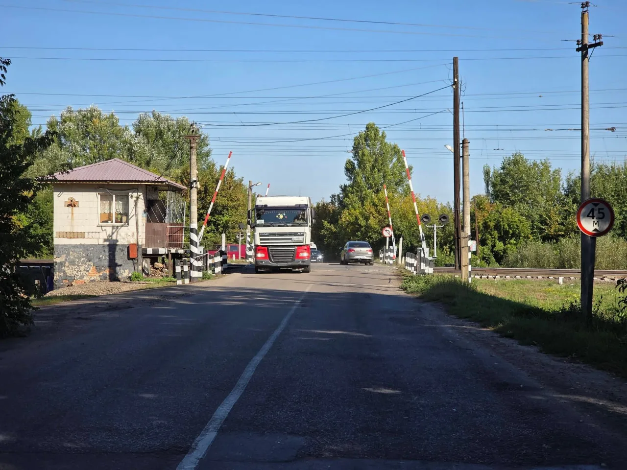 Видимість і водовідводи перевіряють на 25 переїздах області