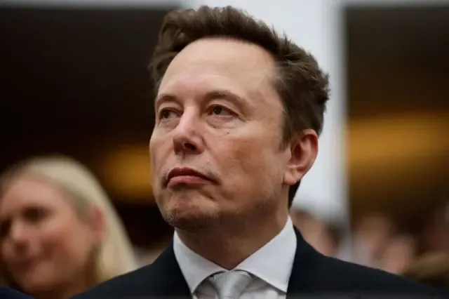 Генеральний директор компаній SpaceX і Tesla Ілон Маск відвідав саміт "Нова золота доба" в Інституті миру США, яку адміністрація Трампа перейменувала на Інститут миру Дональда Дж. Трампа, у Вашингтоні, округ Колумбія, США, 8 жовтня 2026 року.