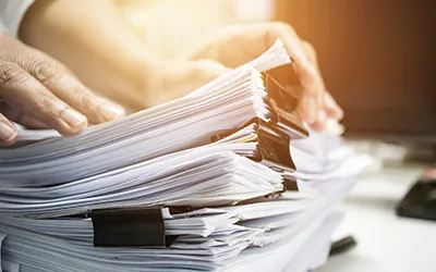 Митне оформлення під час обстрілів: що Мінфін пропонує для імпортерів, перевізників і експрес-служб