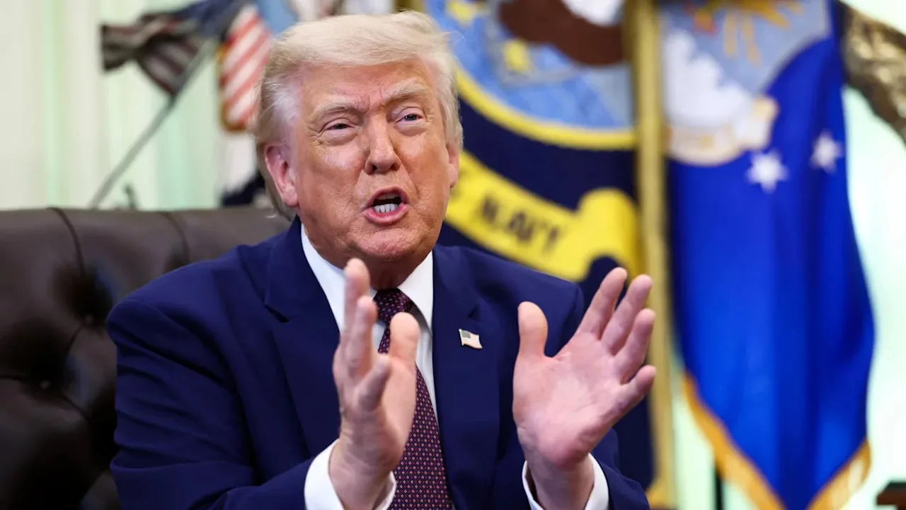 Трамп стверджує, що Путін прагне миру і пропонує назвати океан на свою честь
