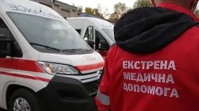 16-річний хлопець помер на спортивному майданчику в Одесі