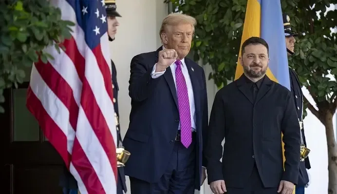 Bloomberg: Путін і Трамп несуть більшу відповідальність за затягування війни в Україні, ніж Зеленський