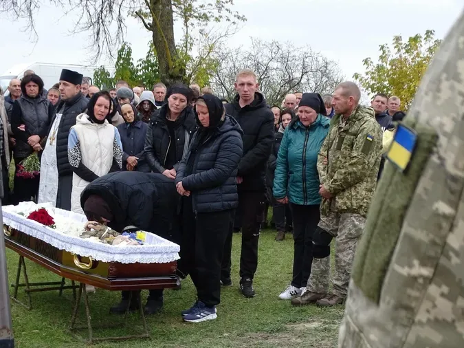 На Волині попрощалися із Захисником Петром Костровським (фото)