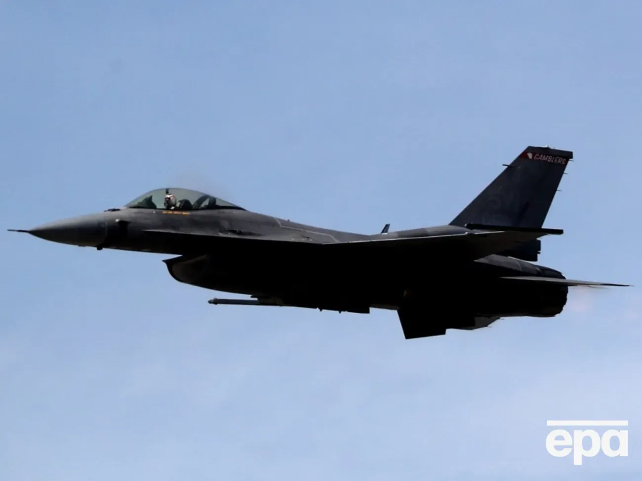 Україна планує універсальні авіабази й модернізацію F-16: Ігнат розкрив стратегію розвитку ПС