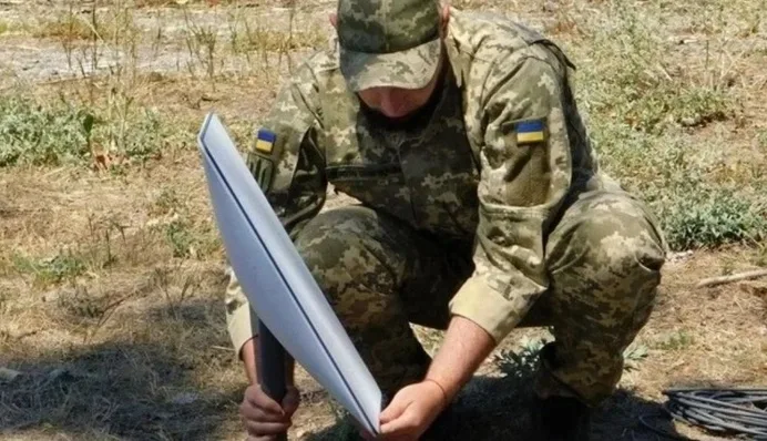 Міноборони: SpaceX не попередила Україну про обмеження роботи "військового пакету" Starlink — ЗМІ