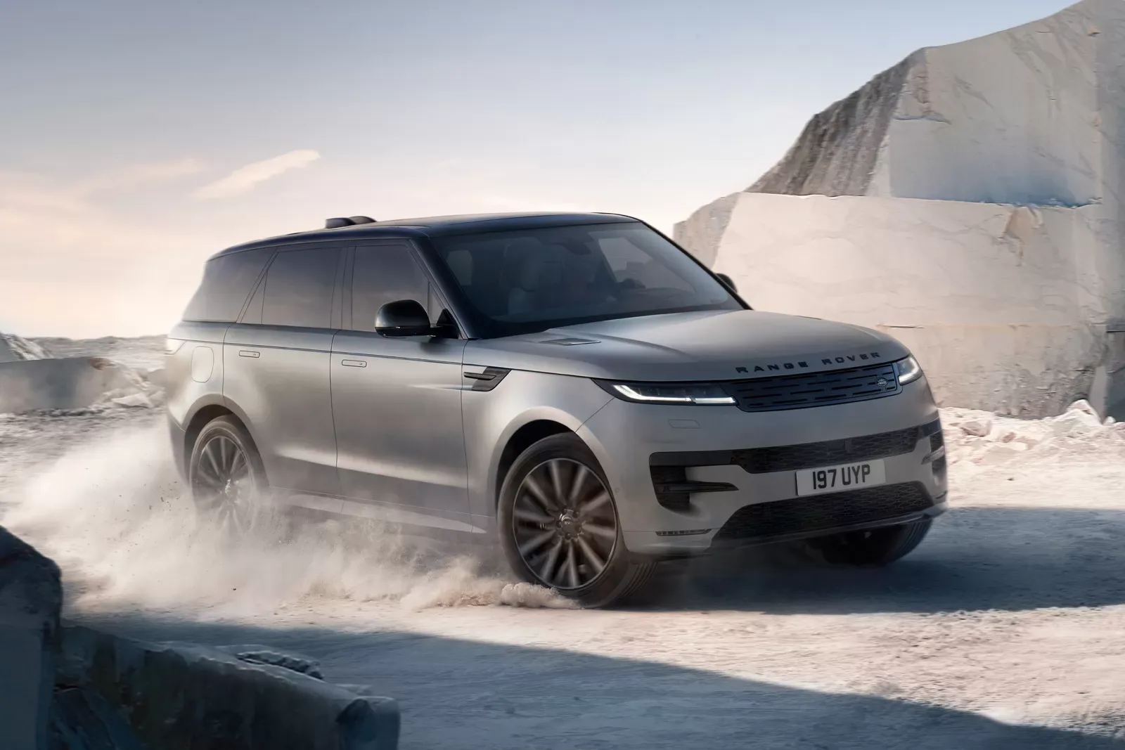 Представлено Range Rover Sport Electric із 550-сильною установкою: ціни вже відомі