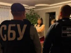 Публікували в соцмережах розміщення військових: на Закарпатті двох жінок підозрюють у перешкоджанні роботі ЗСУ