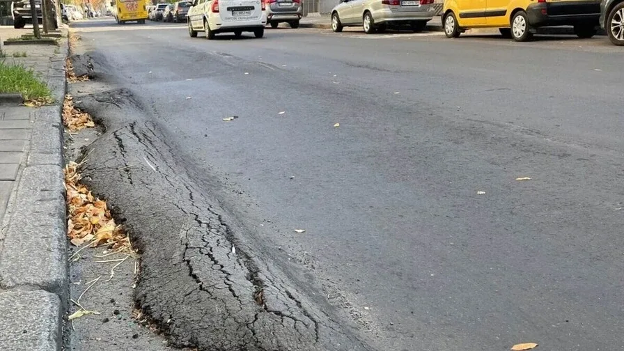На вулиці Стрийській у Львові усуватимуть дефекти дороги: зміниться рух тролейбусів