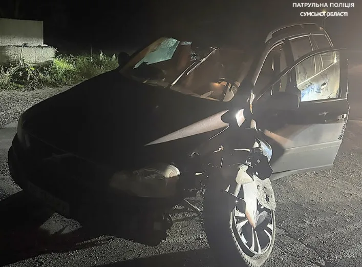 У Сумах п’яний водій без посвідчення та страховки врізався в бетонний блок