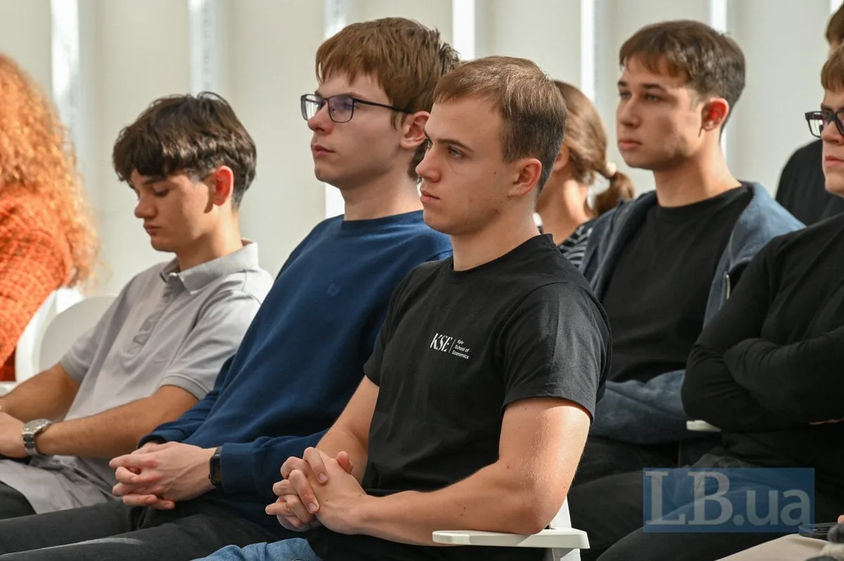 Студенти КШЕ