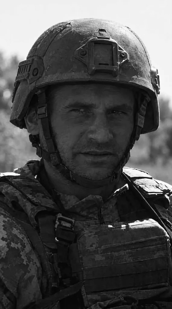 На Львівщині прощаються з девʼятьма військовими — що про них відомо (фото) - 7