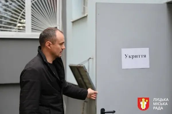 У Луцьку оглянули укриття шкіл і садочків, на які було найбільше скарг (фото)