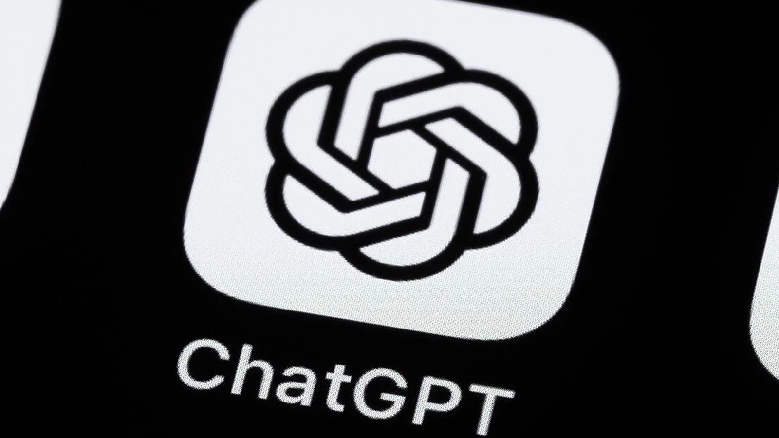 OpenAI почне показувати рекламу в ChatGPT під час генерації зображень