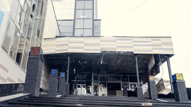 пошкоджений ТРЦ у СУмах