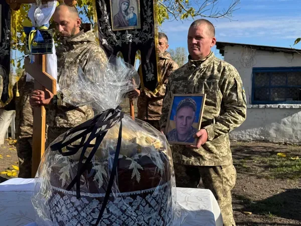 Загинув ще у вересні 2024-го: на Волині попрощалися з воїном Віктором Атосіним (фото)
