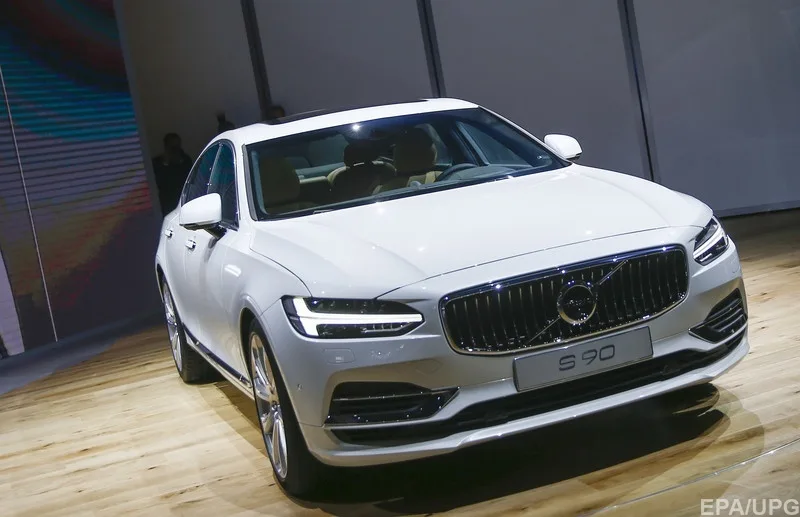 Кінець легенди? Акції Volvo обвалилися на 30%, збитки перевищили прогнози