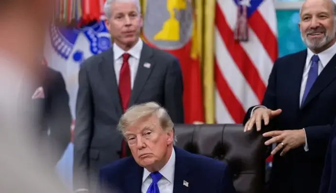 Трамп заявив, що Зеленський втратив шанс на вигідну угоду: "Стане ще гірше"