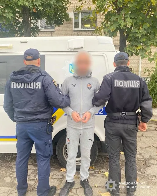 Поїхав на чужому мопеді, поки господар відволікся: у Дніпрі викрили підозрюваного - 24.10.2026