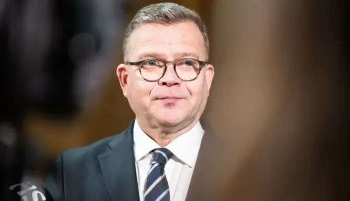 Прем’єр Фінляндії розкритикував домовленість США та Росії про постачання дизпального
