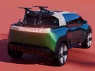 Fiat показав у Парижі незвичний автомобіль із салоном на сімох