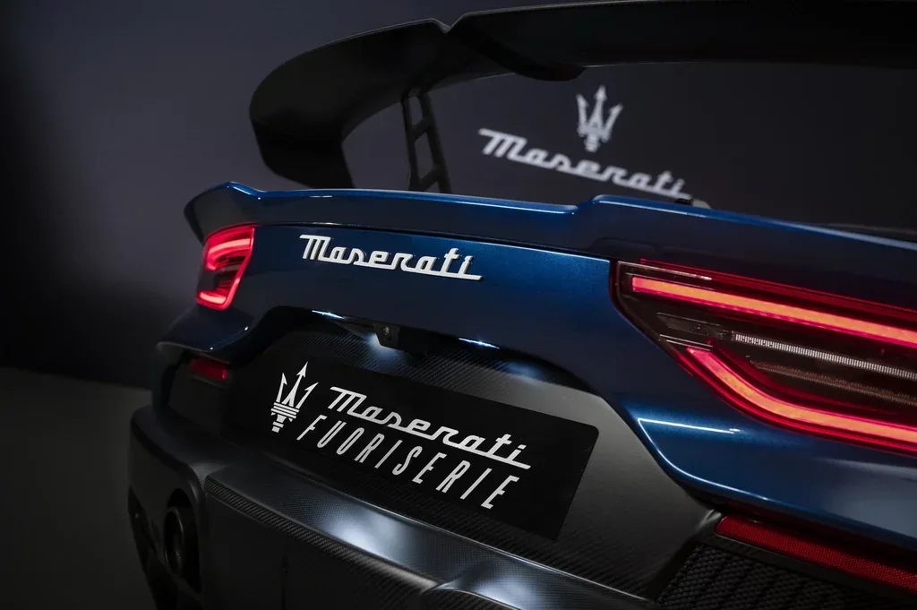 Maserati створила ексклюзивний GT2 Stradale Fuoriserie
