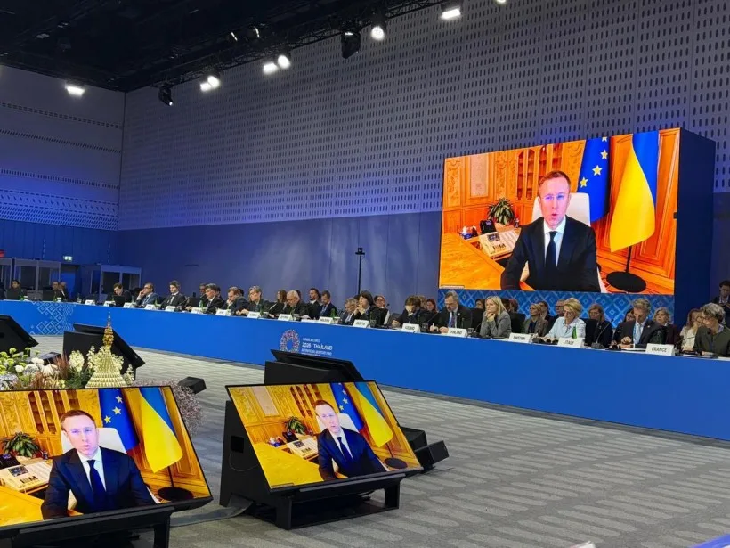 Зовнішнє фінансування: Україна потребуватиме на 2027 рік щонайменше 52 мільярдів доларів Зовнішнє фінансування: Україна потребуватиме на 2027 рік щонайменше 52 мільярдів доларів