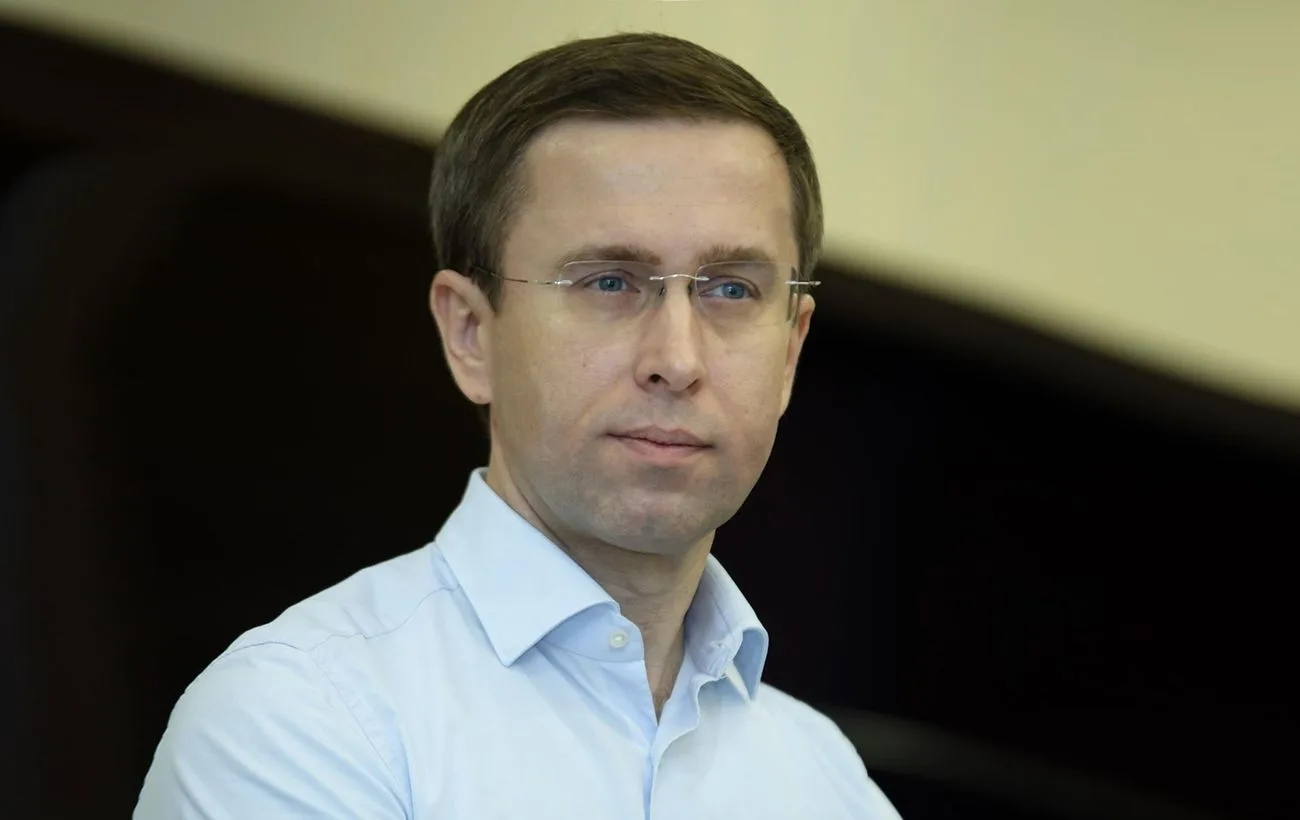Борьба со злоупотреблениями: правительство пересматривает целесообразность 100% бронирования работников