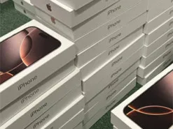 Купівля "сірого" iPhone може обернутися блокуванням за кордоном
