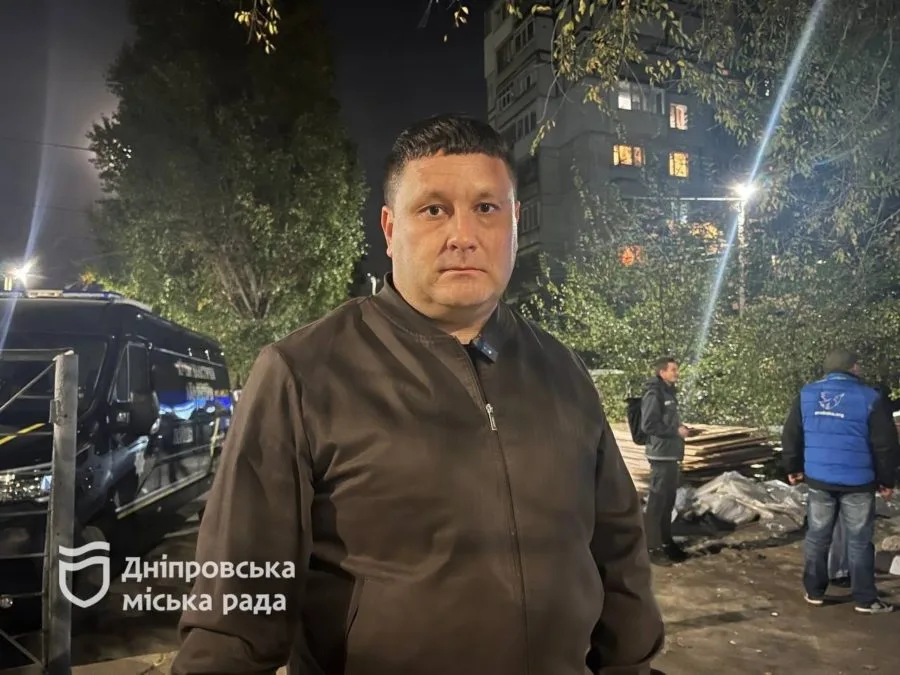 Увечері 27 10 2026 Самарський район Дніпра опинився під ударом рф Увечері 27 10 2026 Самарський район Дніпра опинився під ударом рф