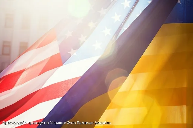 Українська делегація прибула до Маямі на переговори з посланцями Трампа