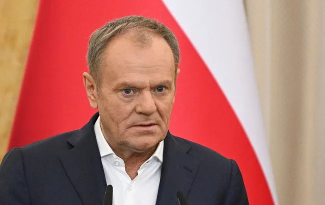 У Польщі заявили про підготовку замаху на Туска та главу Міноборони
