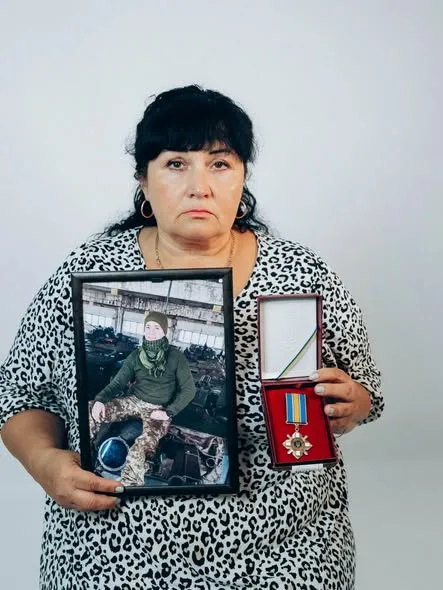 Історії 15 Героїв з Кілії стануть основою фотовиставки: завершено перші зйомки меморіального проєкту “Імена, які живуть”
