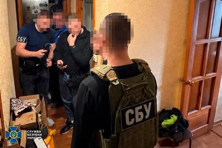 На Сумщині СБУ затримало двох помічників “ухилянтів”